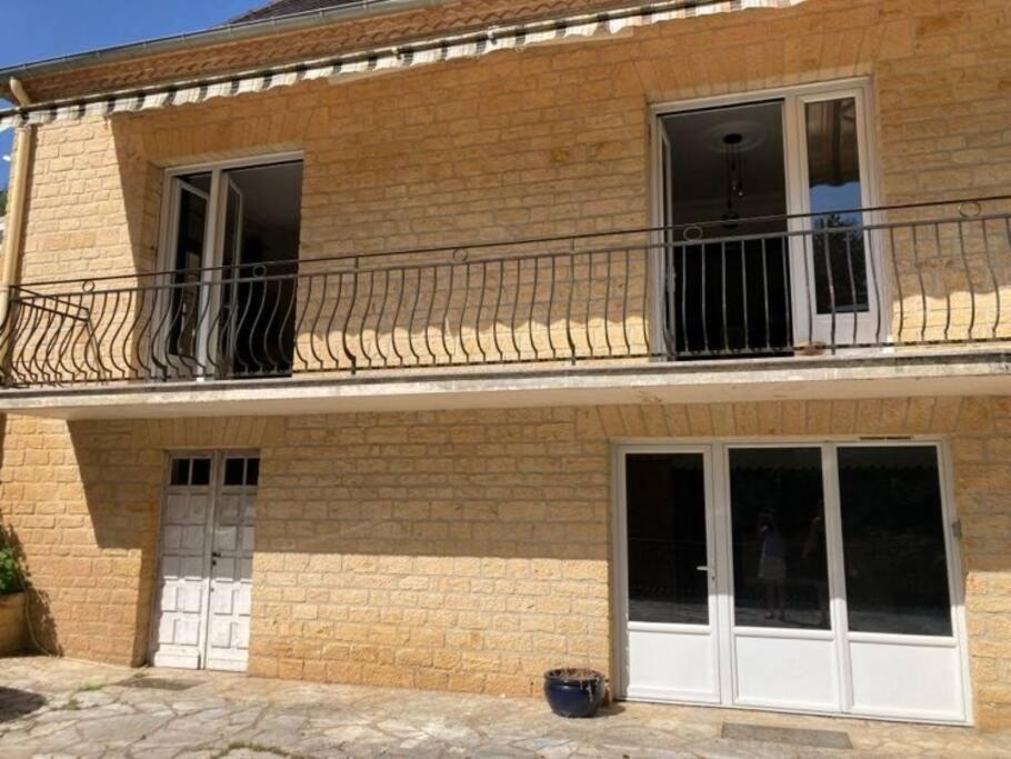 Superbe Appartement Au Calme De 1 A 3 Personnes Sarlat-la-Canéda Exterior foto